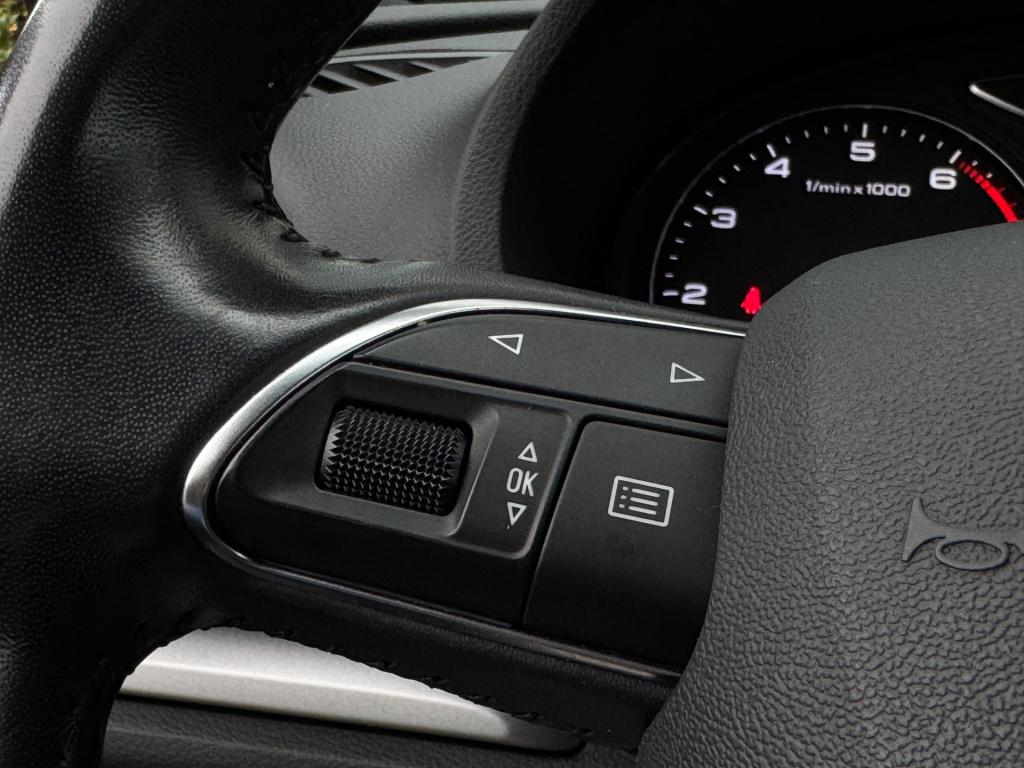 Audi A3 sportback 1.4 tfsi cod s-line * leder * navigatie * nap