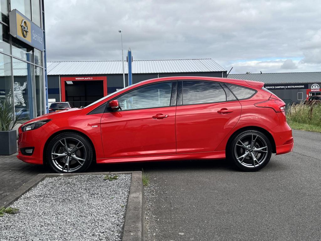 Ford Focus 1.5 st-line | cruise control | achteruitrijcamera | navigatie | 