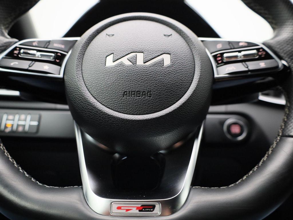 Kia Cee'd 1.5 t-gdi gt-line | panoramadak | navigatie | half leder | apple 