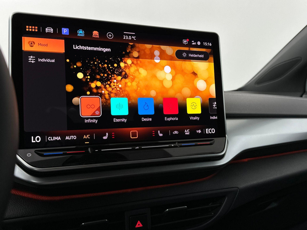 Volkswagen Id.4 pro limited edition 77 kwh accu. 210 kw / 286 pk s
