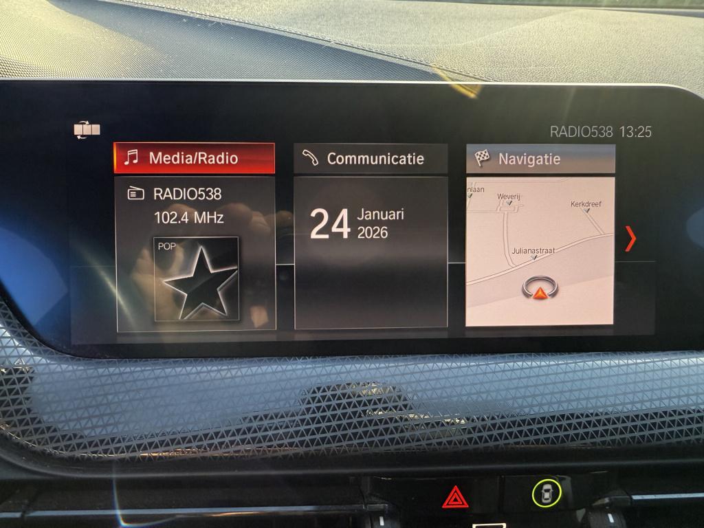 BMW 1 Serie 118i 140pk automaat high executive sportline 5-drs