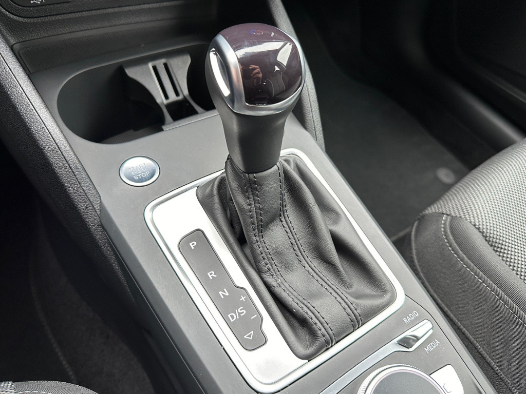 Audi Q2 35 tfsi 150pk s-tronic s-line | led | camera | carplay | elek. acht