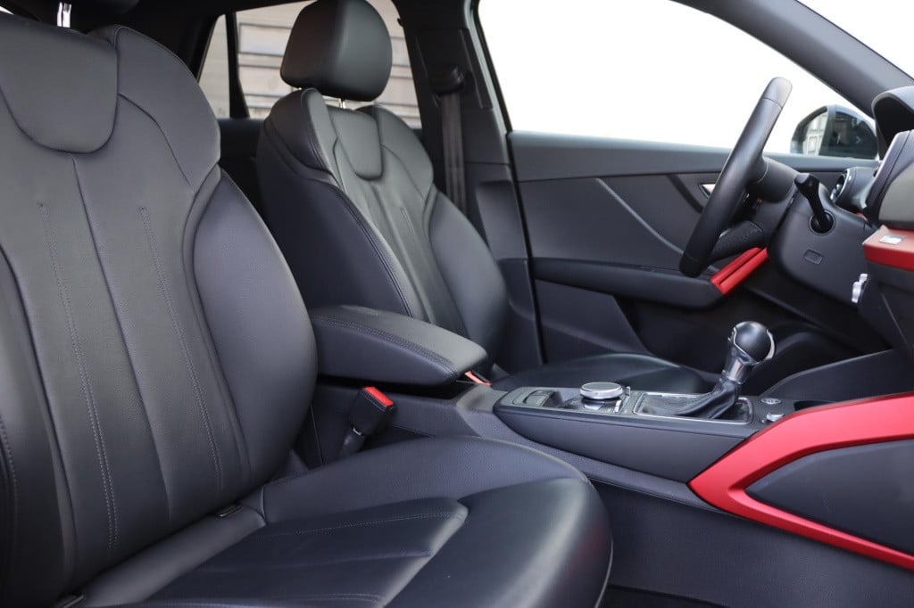 Audi Q2 35 tfsi s edition 150pk s-tronic