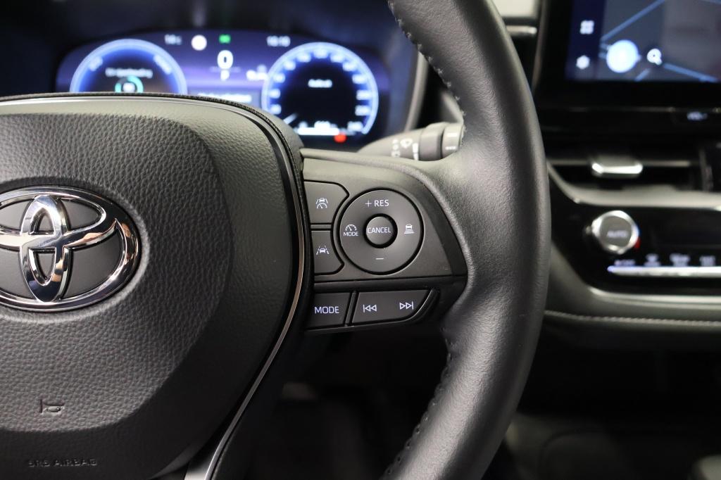 Toyota Corolla Touring Sports hybrid 140 active