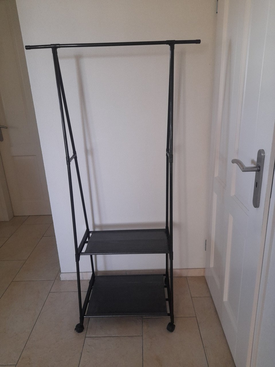 Kledingrek (in goede staat )42 x 85 x 149H