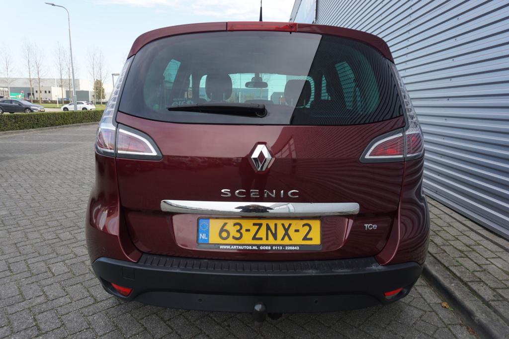 Renault Scenic 1.4 tce bose climate / navi / cruise / camera / parkeers. / 