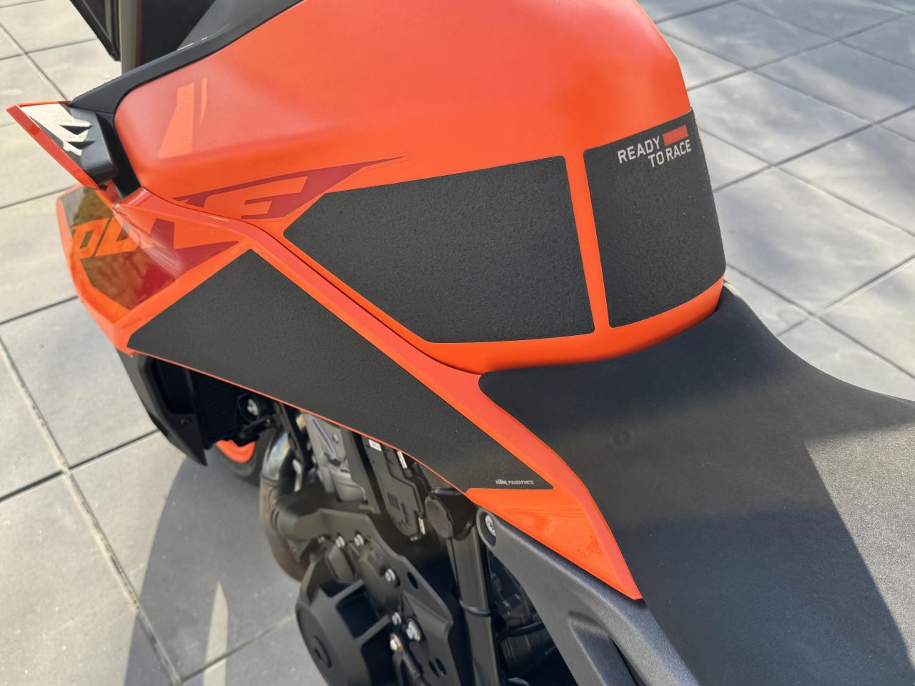 KTM Duke 990 | Nieuwstaat | Garantie | Techpack