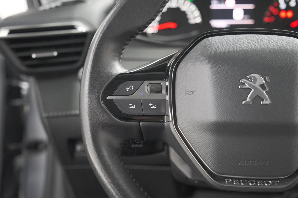 Peugeot 208 puretech 75 active pack | navigatie | parkeersensoren | apple c