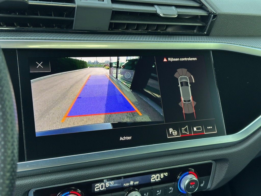 Audi Q3 sportback 45 tfsi e s-line | zwart optiek | camera | keyless | adap