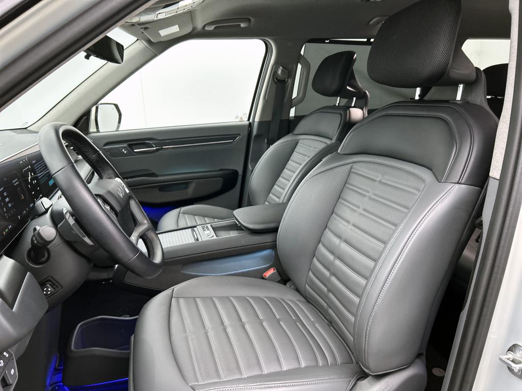 Kia Ev9 launch edition 99.8 kwh stuur/stoel-verwarming | hud | alarm | trek