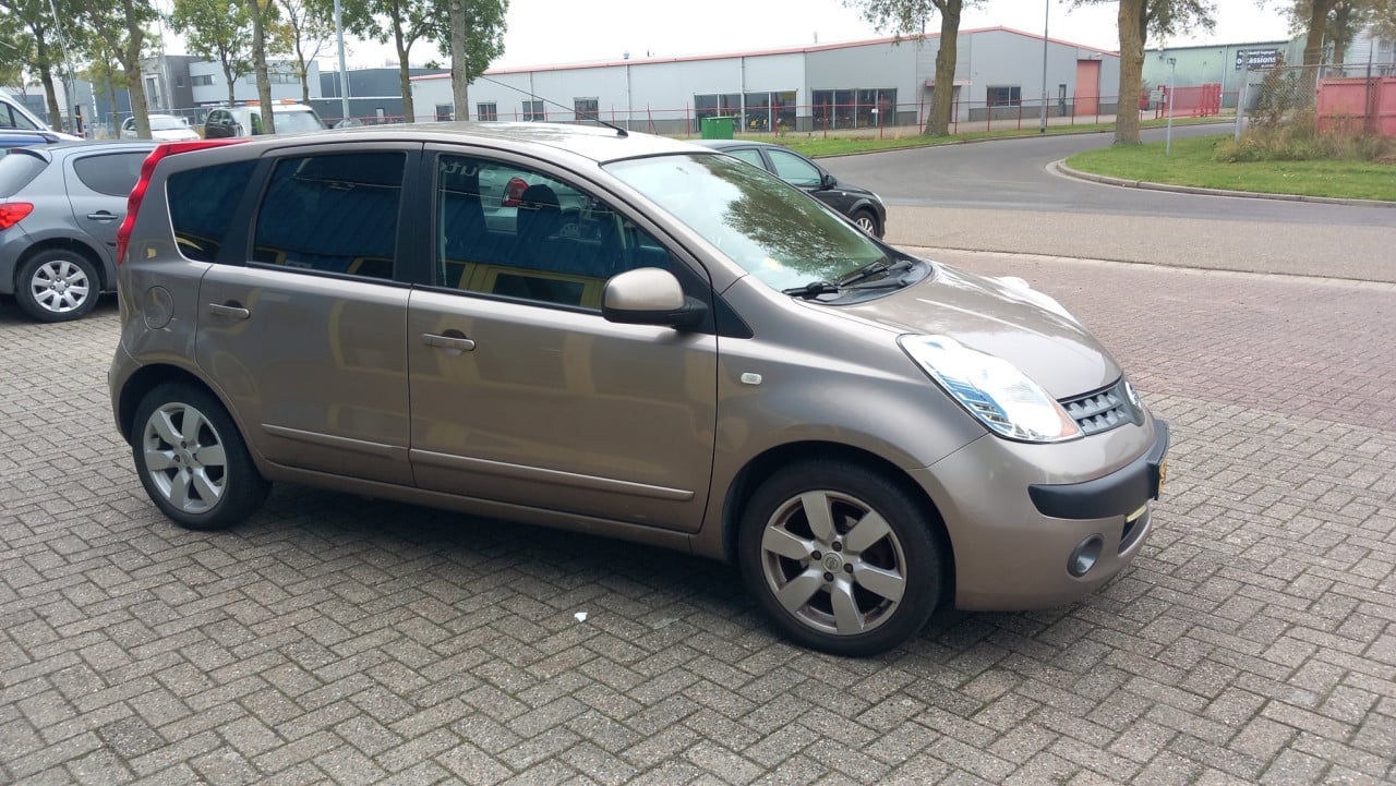 Nissan Note  1.4i First Note 5drs bj:2006 airco cruis lm-velgen apk 2026!!