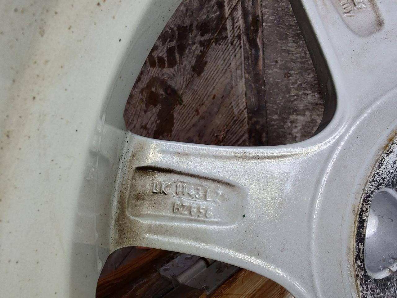 Velg/winterbanden Mazda