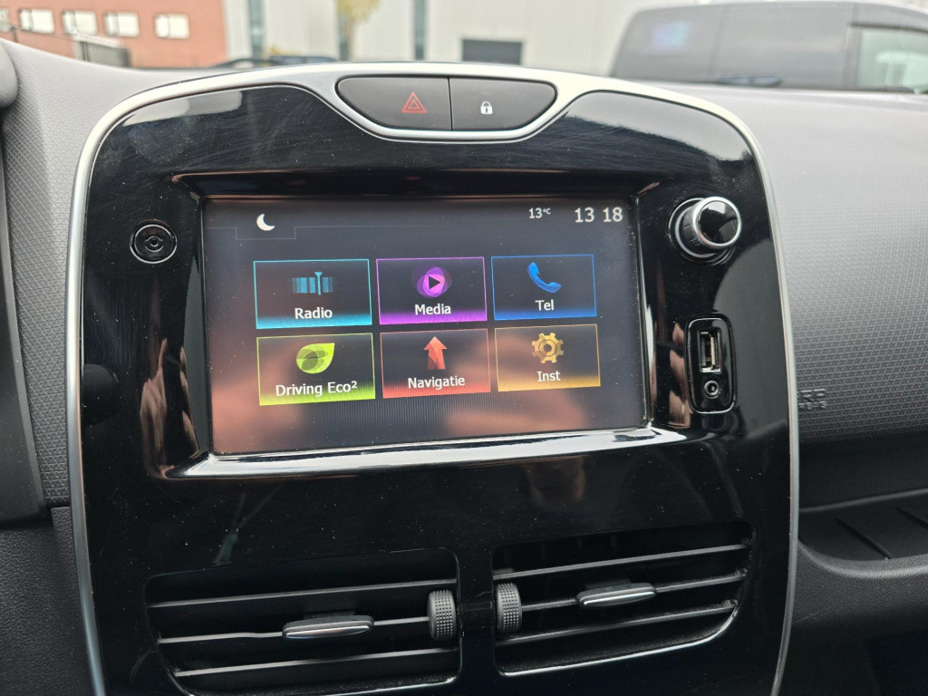 Renault Clio estate occasion automaat 1.2 met trekhaak en met cruisecontrol