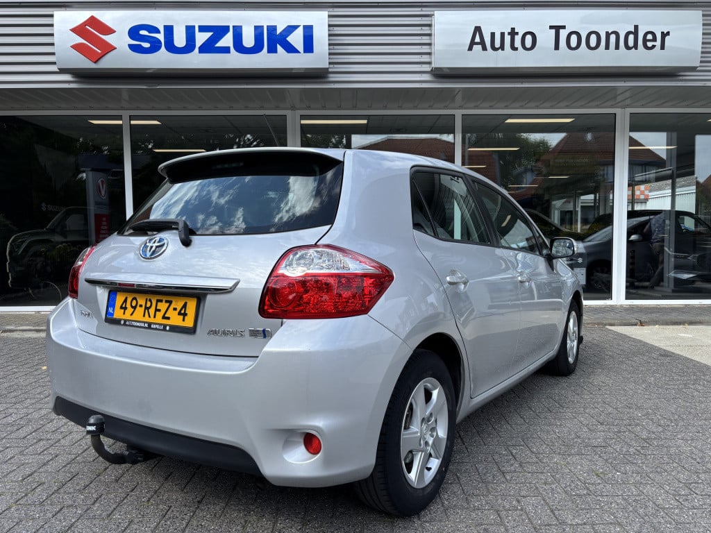 Toyota Auris automaat 1.8 full hybrid aspiration