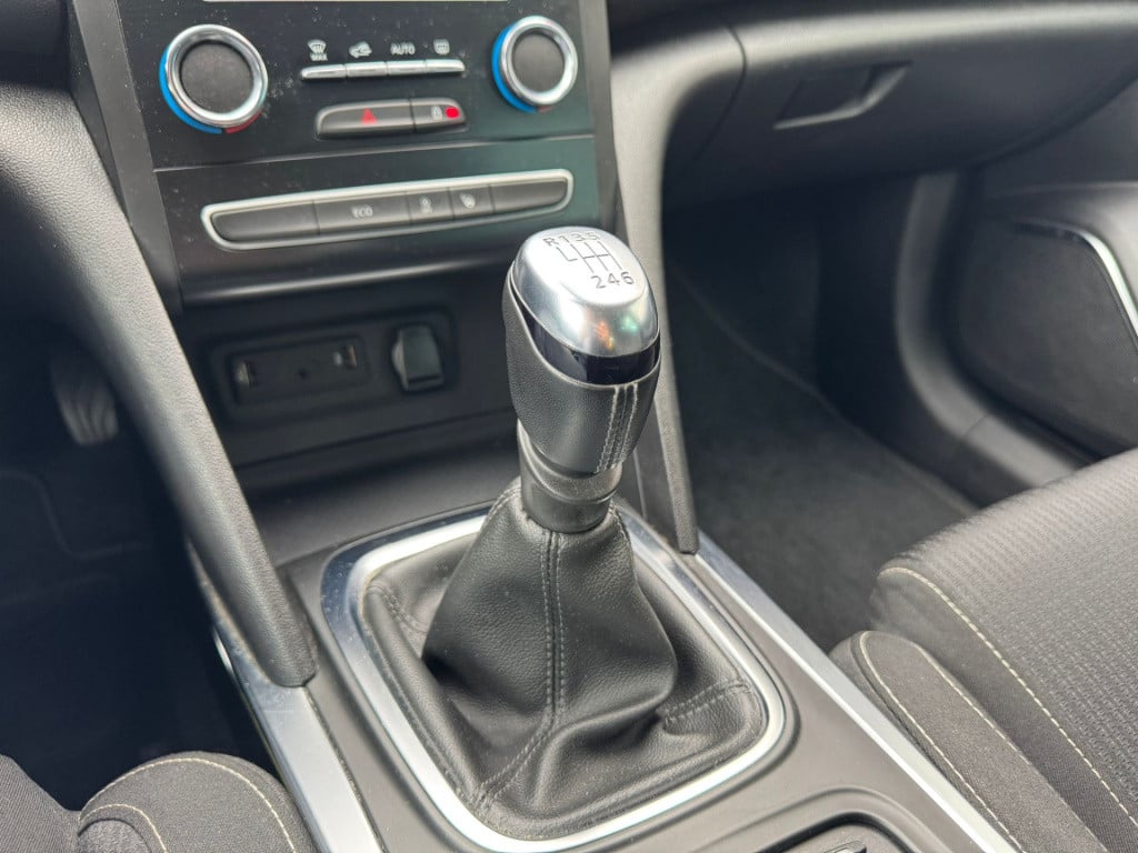Renault Megane 1.3 tce limited