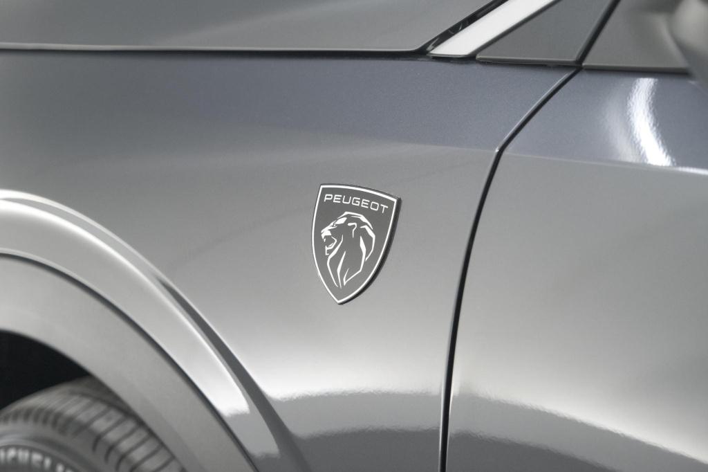 Peugeot 5008 hybrid 145 e-dcs6 gt | panoramadak | camera | elektrische acht