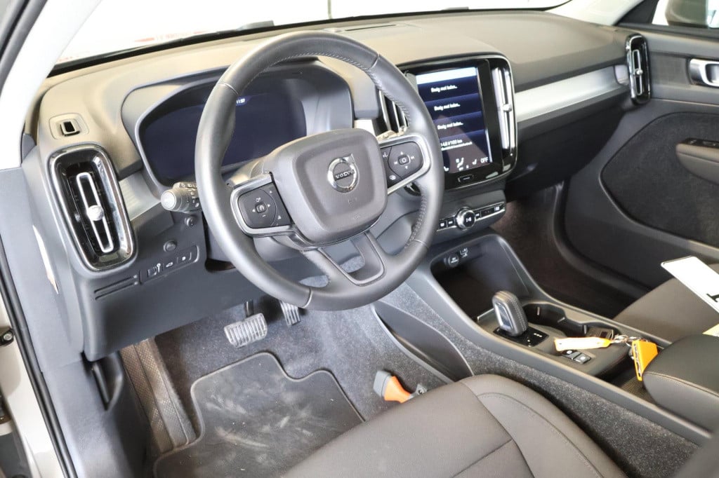 Volvo XC40 1.5 t5 recharge business pro nl auto, carplay, winterpack, keyle