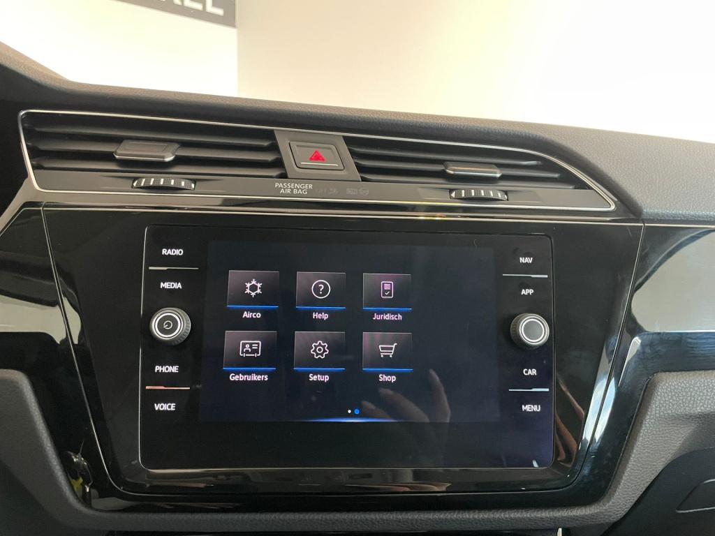 Volkswagen Touran 1.5 tsi highline