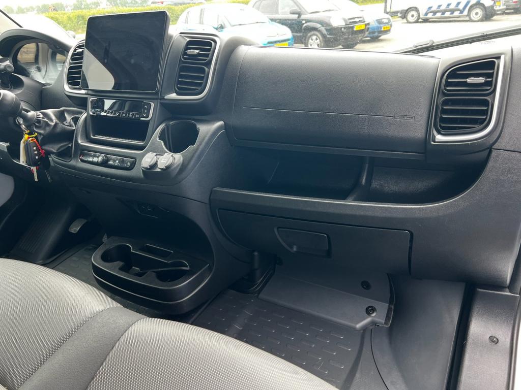 Opel Movano 2.2d 180 s&s l3h2 3.5t camera, pdc, carplay, betimmering enz..