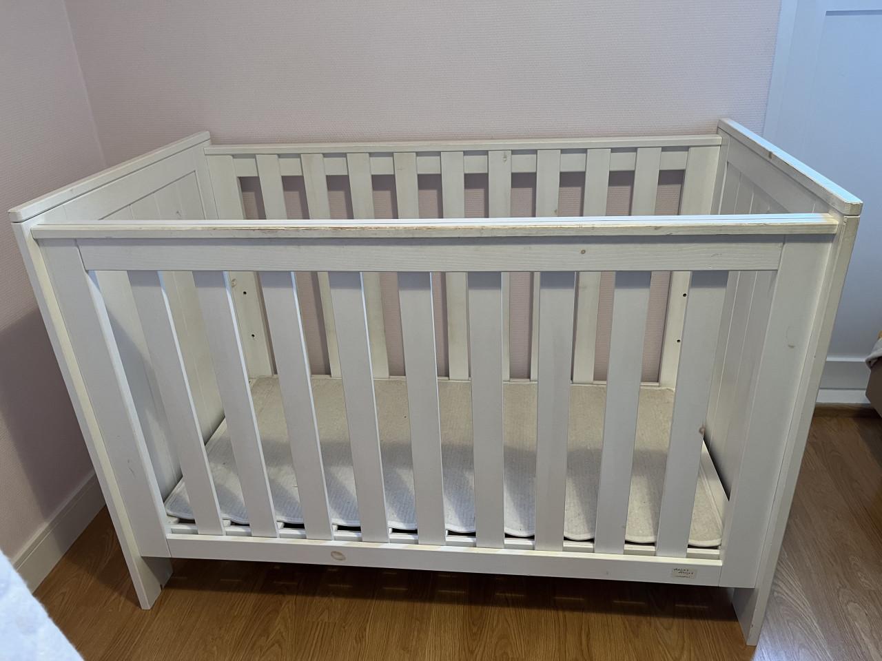 Complete kleine babykamer Amigo's Amiga's wit