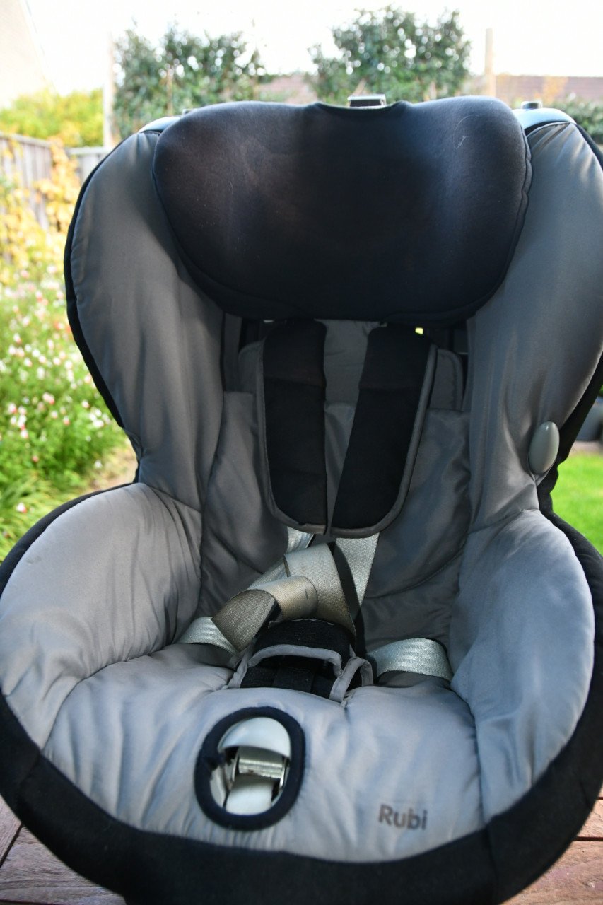 Maxi cosi autozitje rubi