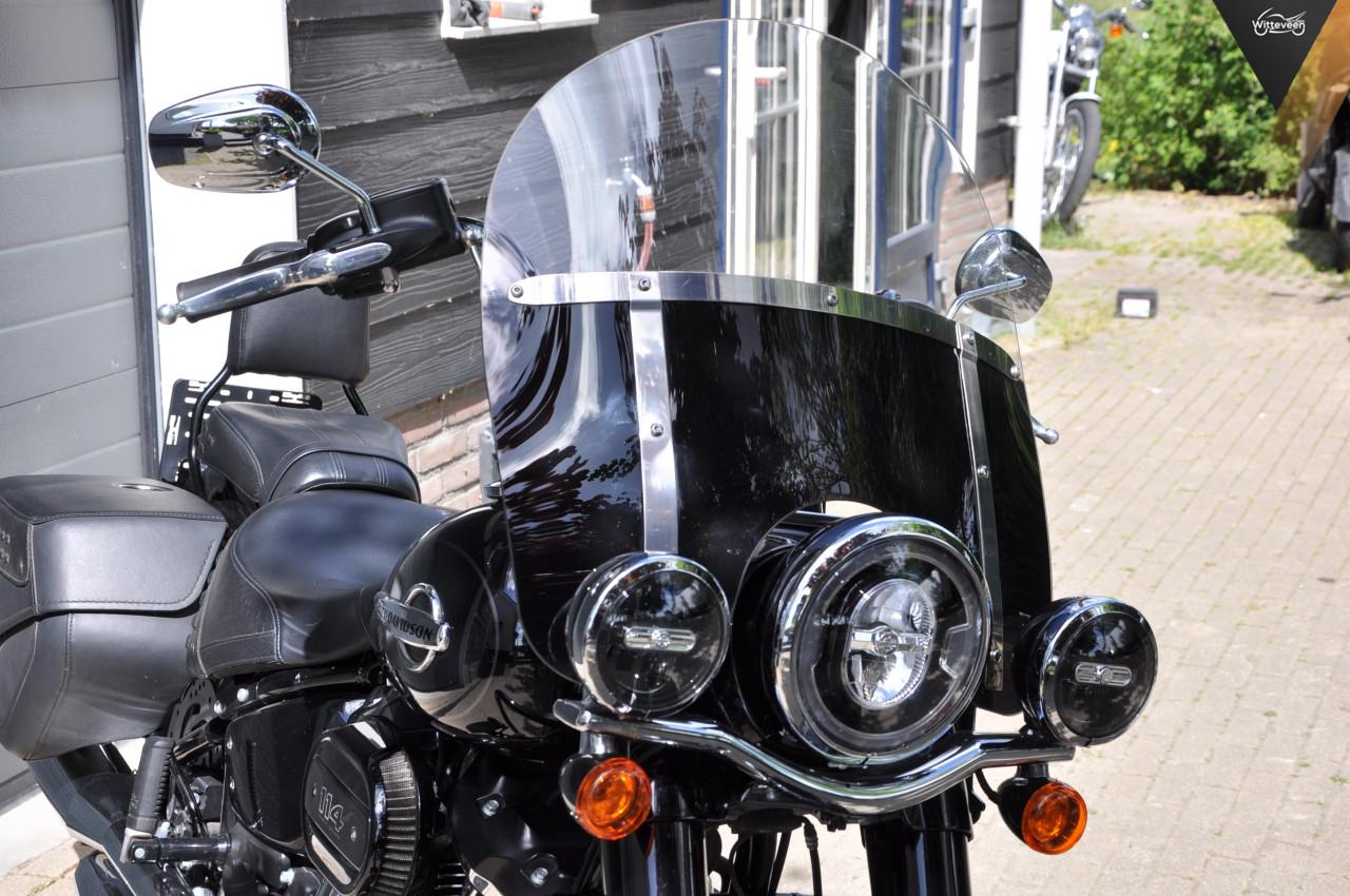 Harley Davidson FLHCS Heritage Softail Classic 114 13500 KM 5HD