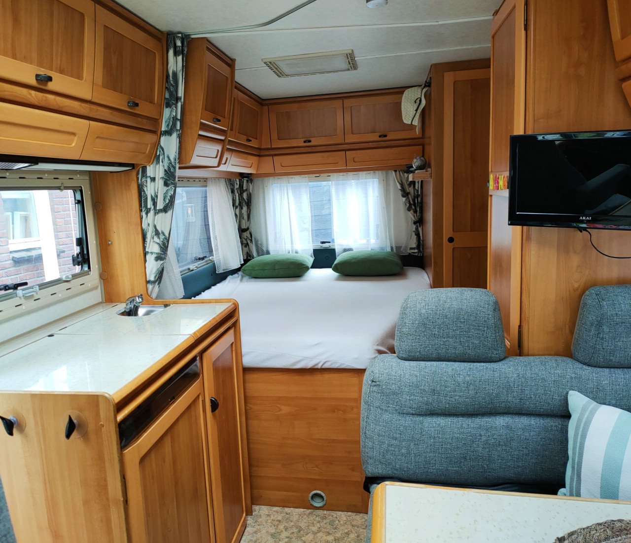 Hymer B574 gezinscamper