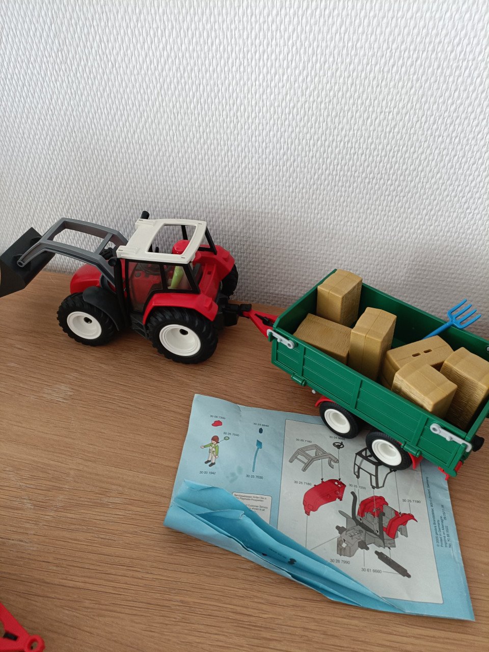 Playmobil tractor