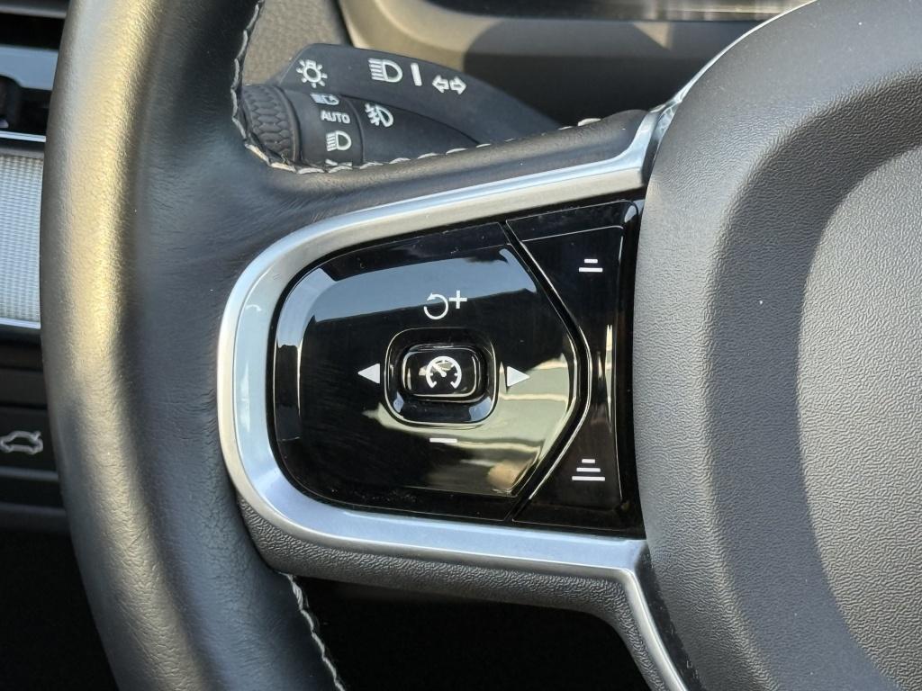 Volvo XC90 t8 390pk recharge r-design | panodak| adap.cruise| luchtvering|