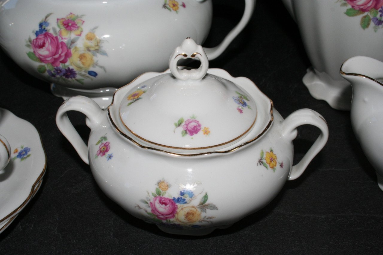 THEE EN KOFFIE SERVIES