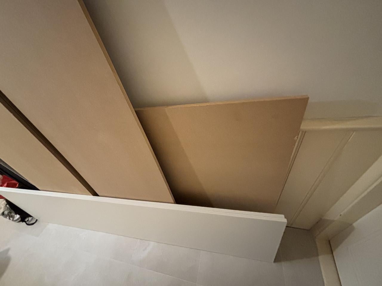 Twee mdf platen twee meubelspaanplaten