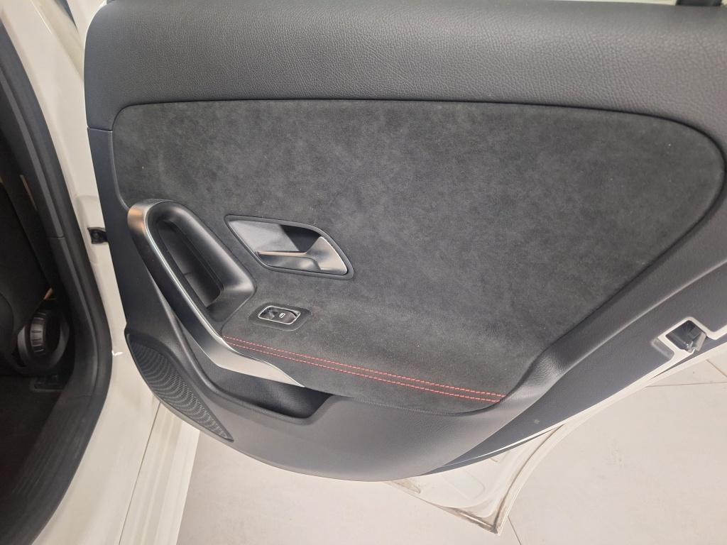 Mercedes-Benz A-Klasse 180 bns solution amg