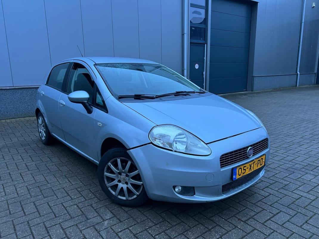 Fiat Grande Punto 1.4Dynamic € 1099