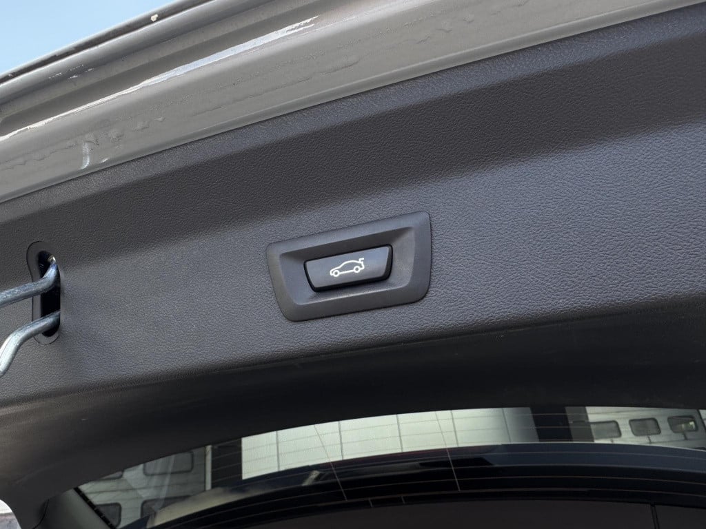 BMW X3 xdrive20i high executive m sport | trekhaak uitklapbaar | navigatie 