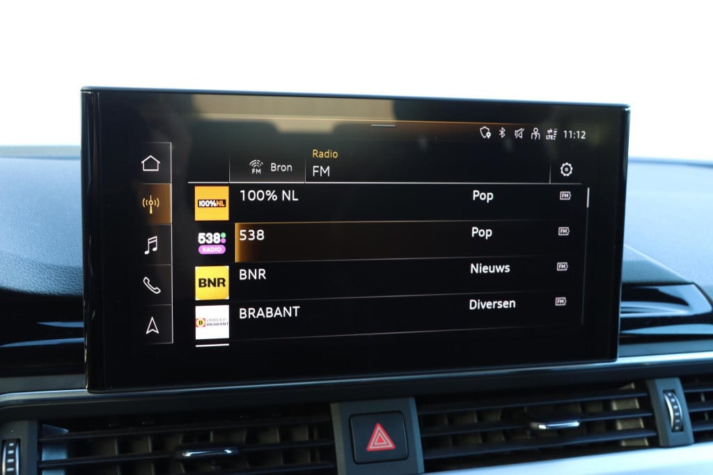 Audi A4 limousine 35 tfsi s edition 150pk s-tronic