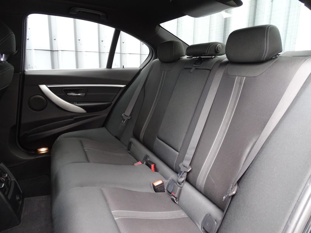 BMW 3-serie 330e