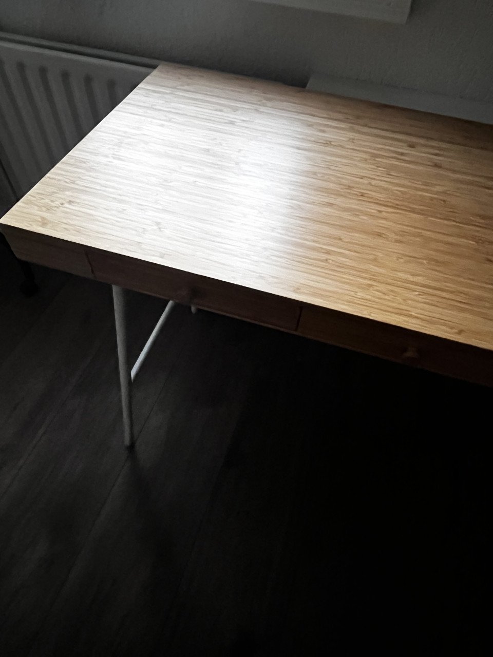 Bureau Lillasen van IKEA. Mooi, stijlvol.