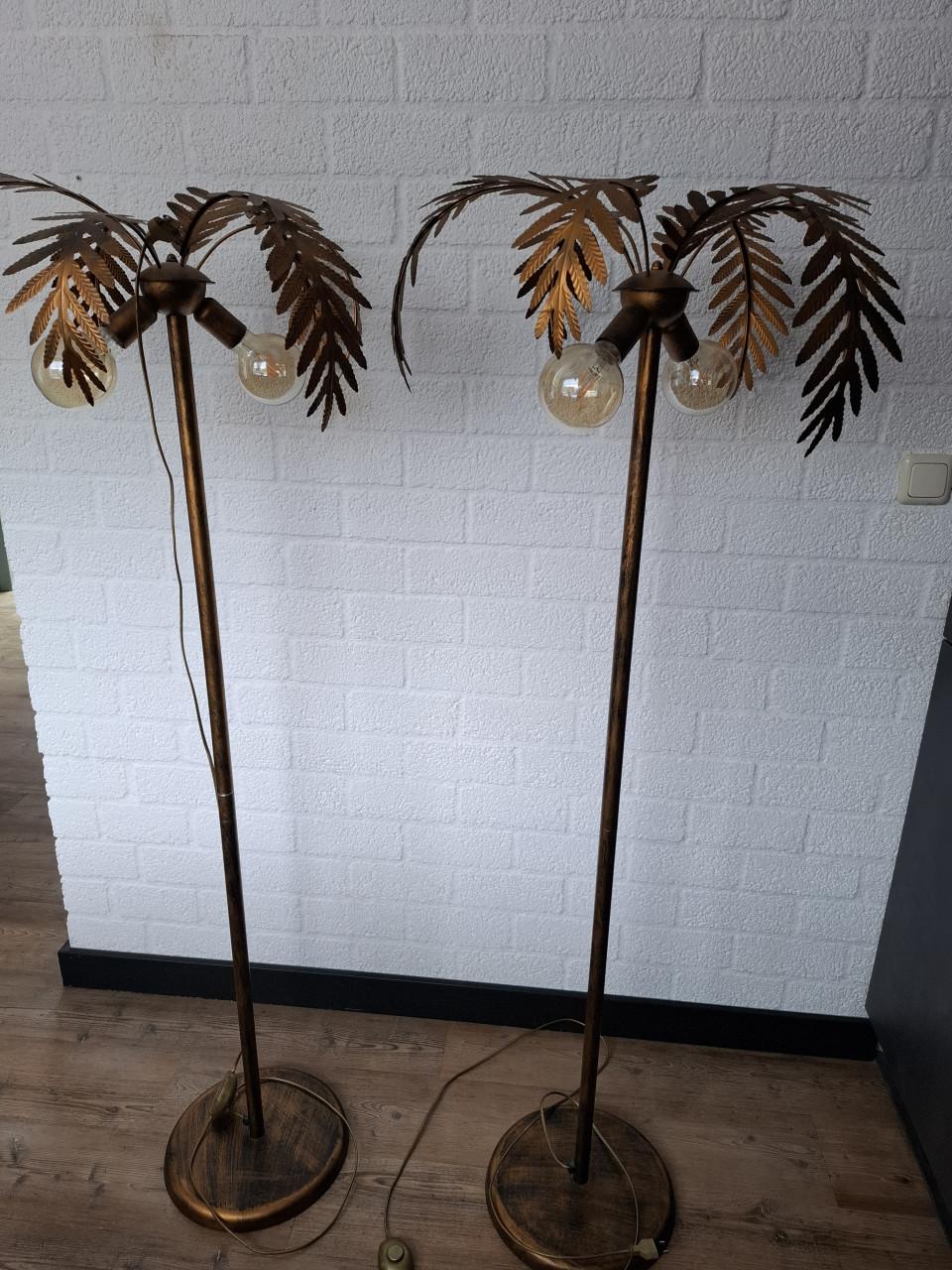 Set prachtige vloerlampen