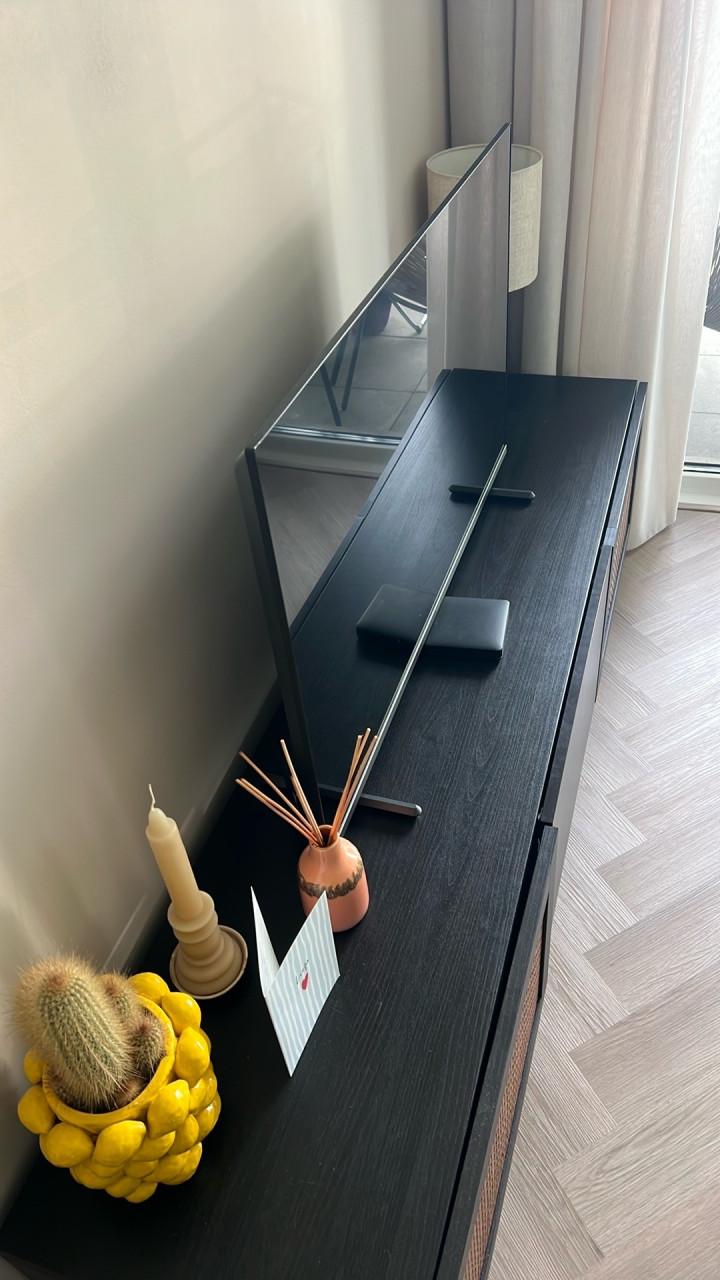 Tv meubel met rotan