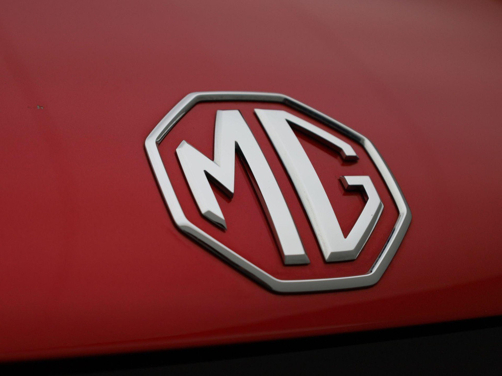 MG 5 standard range luxury 50 kwh | navigatie | leder | apple carplay / and