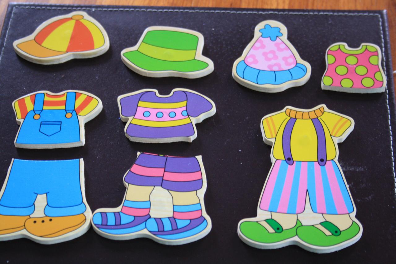 Te koop NIEUWE puzzel KLEDING