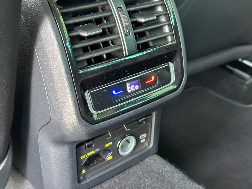 Volkswagen Passat variant 1.4 tsi phev gte | camera | dode hoek | navi | ca