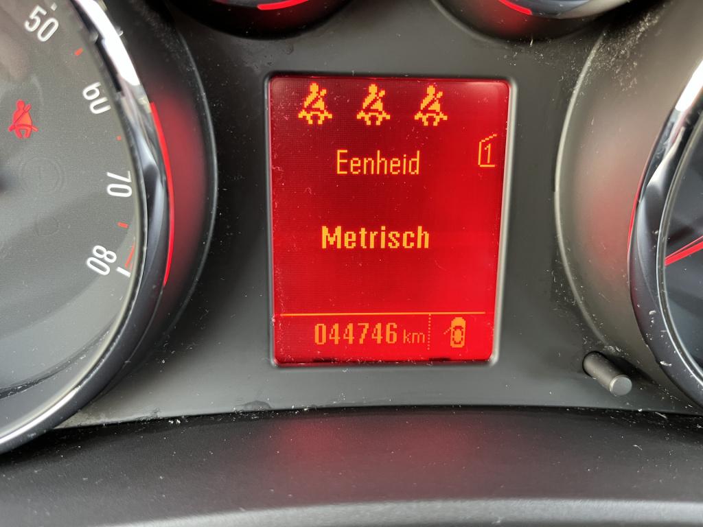 Opel Meriva 1.4 turbo edition 140 pk