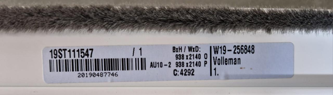 Luxaflex witte smalle lamellen horizontaal