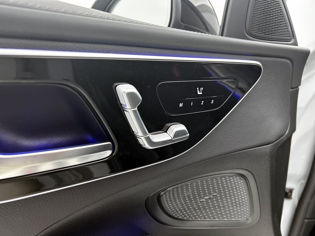 Mercedes-Benz C-Klasse 300 e business solution amg | nightpakket | trekhaak