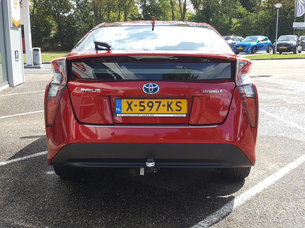 Toyota Prius 1.8 full hybrid 122pk aut active | navi | bt | cruise & climat