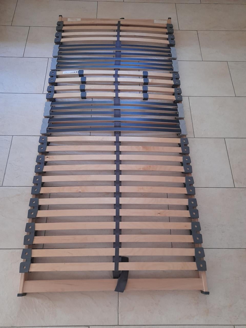 Lattenbodem 90 x 200  (in goede staat )