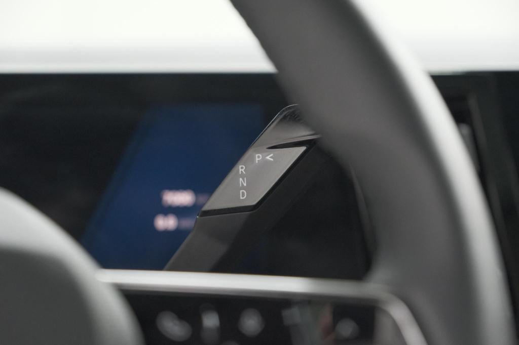 Renault Austral 1.2 e-tech full hybrid 200 techno | 360 camera | panoramada