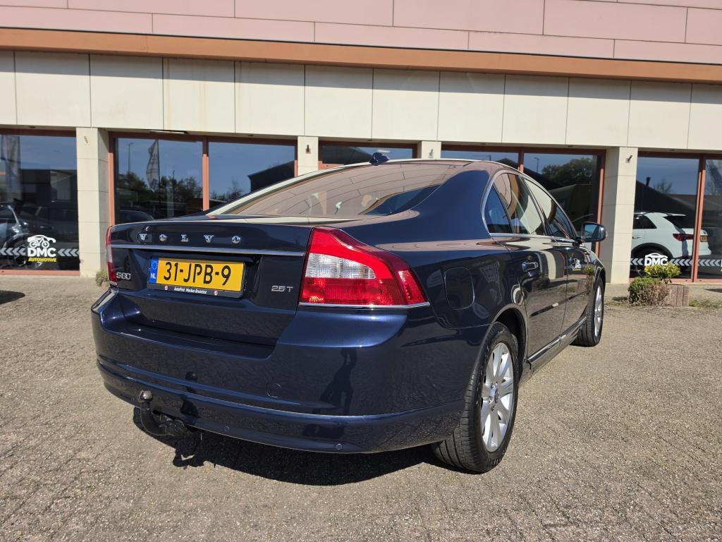 Volvo S80 2.5 t momentum | automaat | cruise | stoelverw | trekhaak