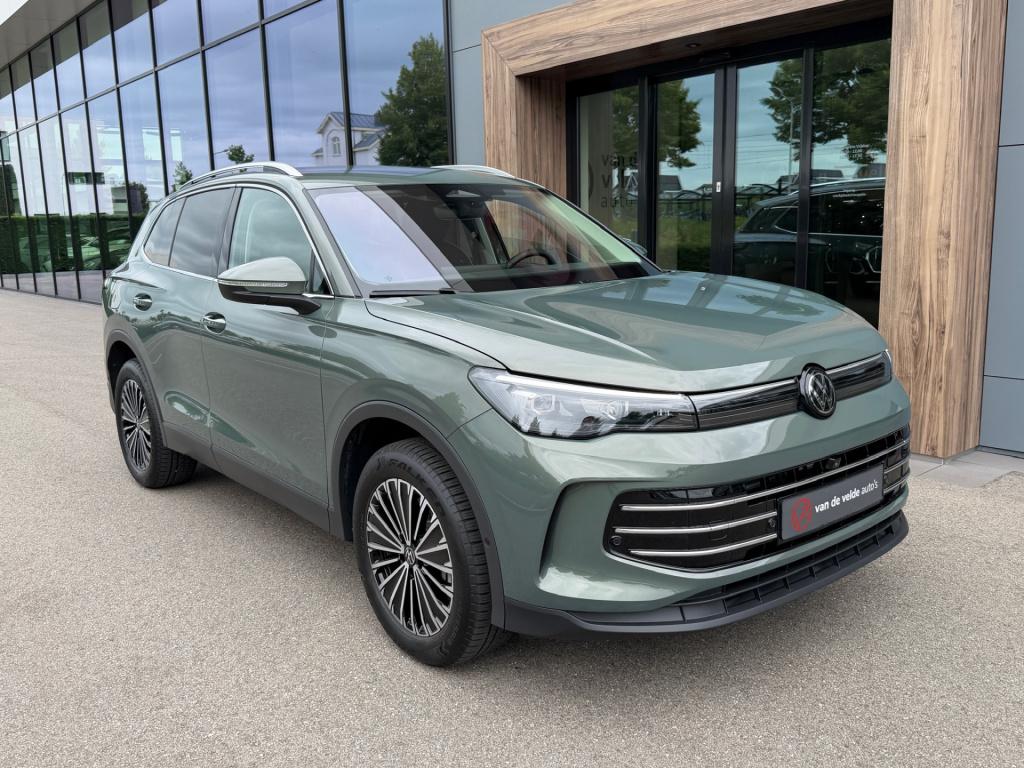 Volkswagen Tiguan 1.5 ehybrid elegance 204pk | trekhaak | 360 camera | all-